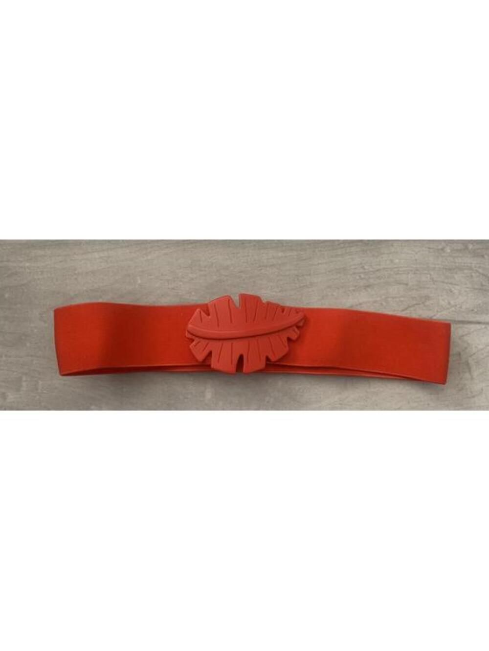 Vintage 80s Red Elastic Belt Statement Plastic Leaf Buckle